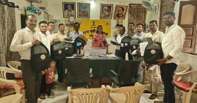 १३ हजार लॅपटॉप जमा; कृषी विभागाच्या आकृतीबंधाविरोधात एल्गार
